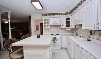 5103 DAVIS Dr, Ball, LA 71405