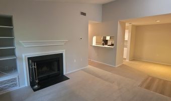 21023 TIMBER RIDGE Ter 301, Ashburn, VA 20147