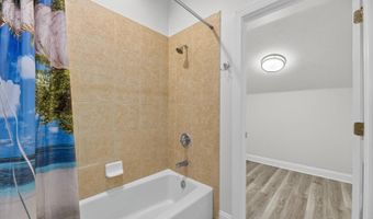 123 Aberdeen Pond Dr, Apollo Beach, FL 33572