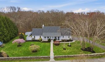 9 Austin Ln, Little Compton, RI 02837