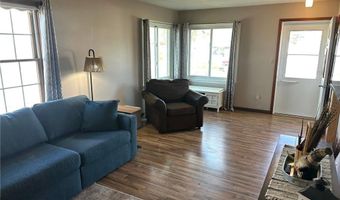 505 NW Bergen St, Adams, MN 55909