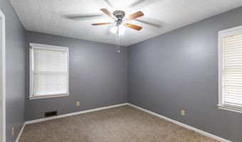 206 12th St NW, Arab, AL 35016