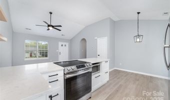 6923 Reese Furr Dr, Charlotte, NC 28216