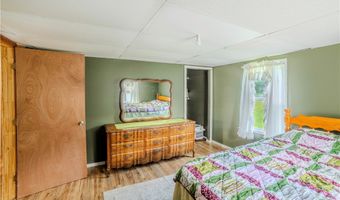 27 Locust St, Alverda, PA 15710