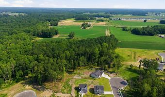 925 Rialto Ln, Ayden, NC 28513