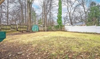 6909 FERN Ln, Annandale, VA 22003