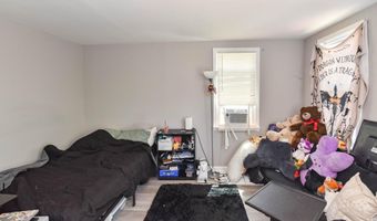 3 MARKET St, Aberdeen, MD 21001