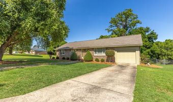 106 Lynnview Dr, Americus, GA 31709