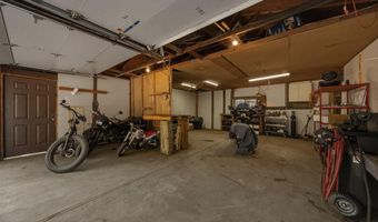 60282 Cree Cir, Bend, OR 97702