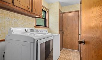 4715 Rolling Meadows Rd, Bartlesville, OK 74006