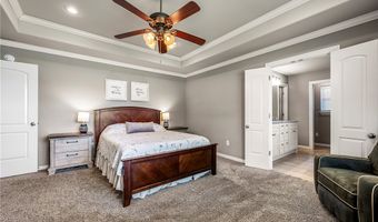 4002 SW Flatrock Cv, Bentonville, AR 72713