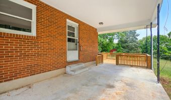 601 Riverview Dr, Altavista, VA 24517