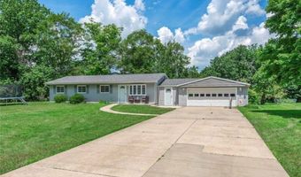 794 Robinhood Dr, Aurora, OH 44202