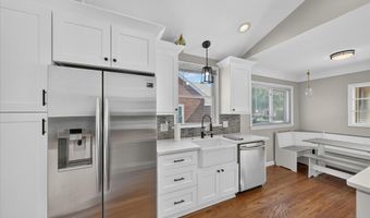6796 Norwood Ave, Allen Park, MI 48101
