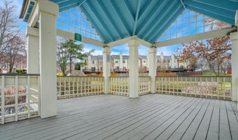 6645 MEDINAH Ln, Alexandria, VA 22312