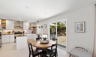 42 Beech Dr, Aliso Viejo, CA 92656