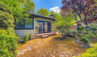7582 SW CRESMOOR Dr, Beaverton, OR 97008