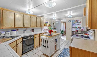 958 W Hunt Rd, Alcoa, TN 37701
