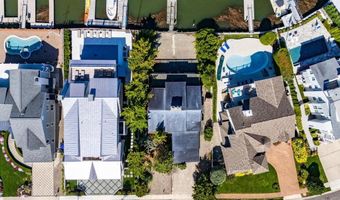 22 PELICAN Dr S, Avalon, NJ 08202