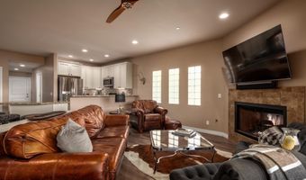 6145 E CAVE CREEK Rd 103, Cave Creek, AZ 85331