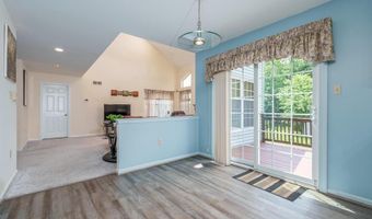 102 LEWIS Ct, Bear, DE 19701