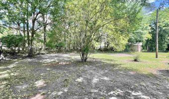 169 E Ashley St, Atmore, AL 36502