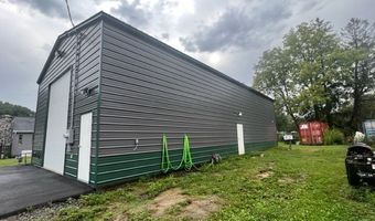 139 Third St, Beaver, WV 25813