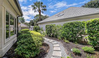 18 Sunset Pl, Hilton Head Island, SC 29926