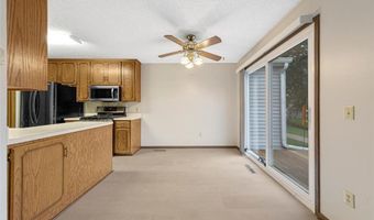 5214 148th St W, Apple Valley, MN 55124