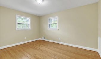 664 GREENBRIER St, Arlington, VA 22204