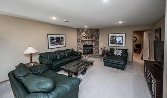15056 Dutchman Ct, Apple Valley, MN 55124