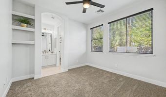 425 S CAMELLIA Dr, Chandler, AZ 85225