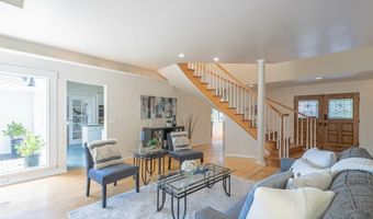 175 Tamarack Dr, Aptos, CA 95003
