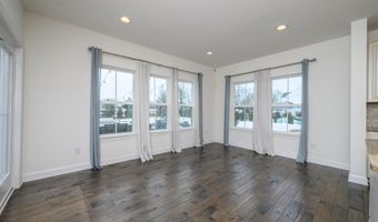 41 Gina Dr, Allentown, NJ 08501