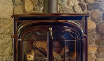 28 Upper Lead Mountain Pond Rd, Aurora, ME 04408