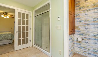 1301 Geneva Dr, Alexandria, MN 56308