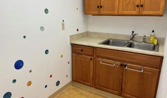 14 Depot Pl, Bethel, CT 06801