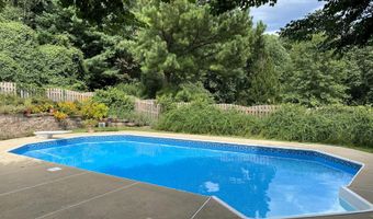 104 HOBSON Dr, Hockessin, DE 19707