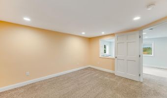 200 Cobb Rd, Aurora, IN 47001