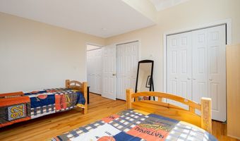 8 Alden Dr 8, Berlin, MA 01503