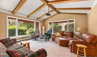 23 Wild River Rd, Bellvue, CO 80512