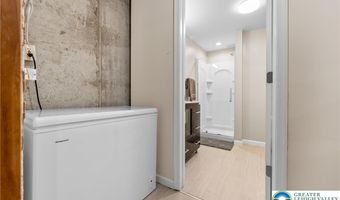 1658 Pinewind Dr, Alburtis, PA 18011