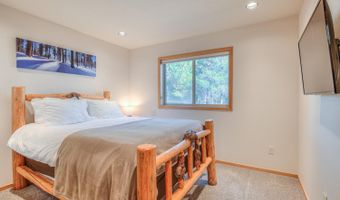 17295 Azusa Rd, Bend, OR 97707