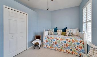 302 LATITUDE Pl, Apollo Beach, FL 33572