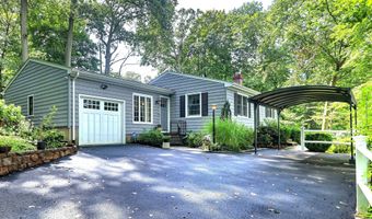 94 Stannard Ave, Branford, CT 06405