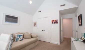 23664 Meade Dr, Abingdon, VA 24211