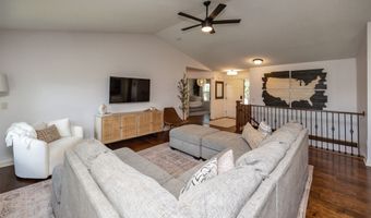 4608 NE Wanda Dr, Ankeny, IA 50021