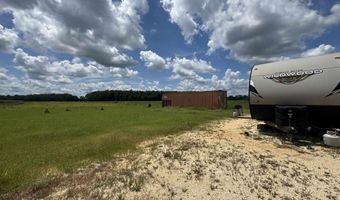 450 Farrar Ln, Atmore, AL 36502