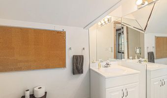 570 S Maple Rd, Ann Arbor, MI 48103