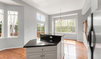 21610 MONMOUTH Ter, Ashburn, VA 20147